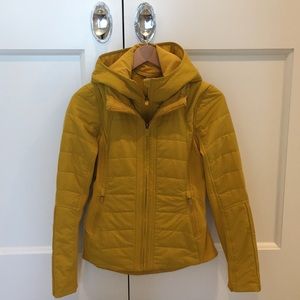 Lululemon another mile jacket